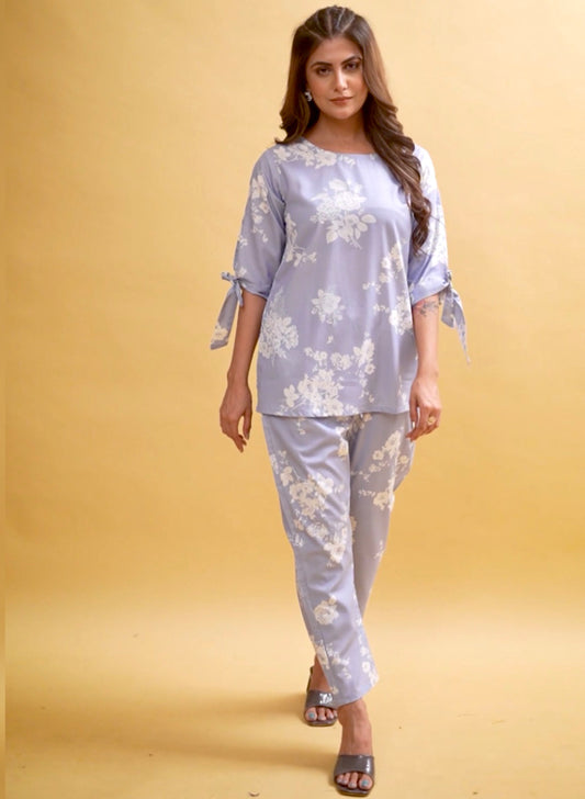 mingora iconic loungewear set